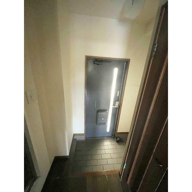 玄関　玄関