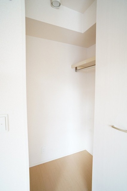 収納　参考写真（他部屋）