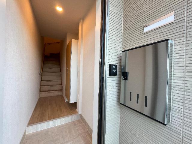 玄関　宅配BOX