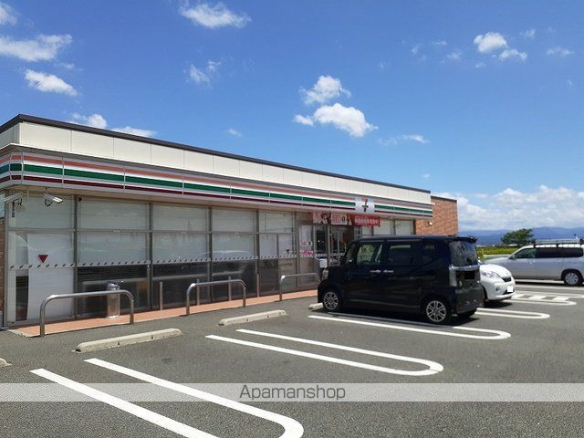 コンビニ　セブンイレブン御幸西店（コンビニ）まで750m