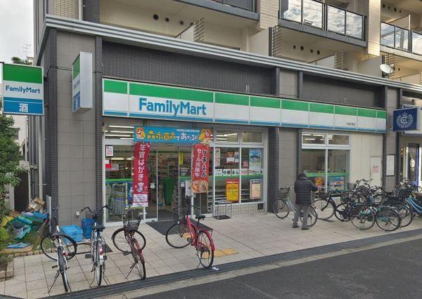 コンビニ　ファミリーマート天満市場店（コンビニ）まで360m