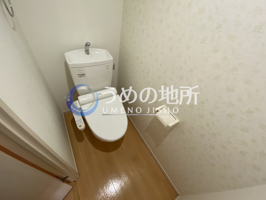 トイレ　トイレ