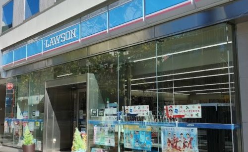 コンビニ　ローソン 本郷白山通店（コンビニ）まで261m