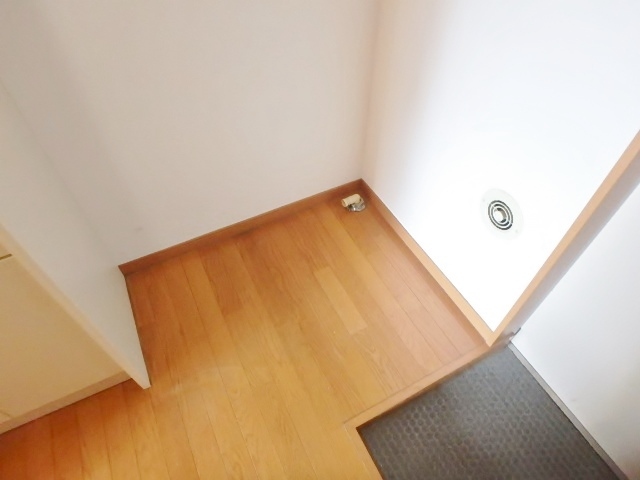 その他　同建物の別の号室の写真になります。