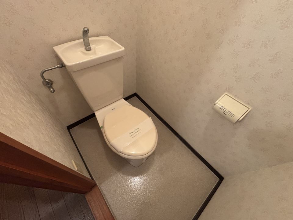 トイレ　洋式トイレです