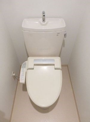 トイレ　別号室参考写真