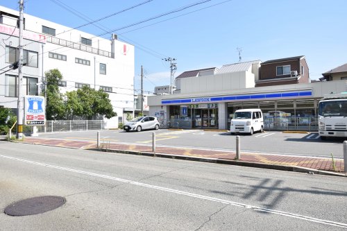 コンビニ　ローソン 尼崎南塚口町六丁目店（コンビニ）まで148m