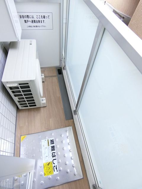バルコニー