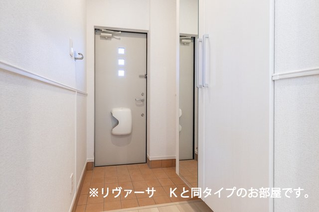 玄関　ゆったりとした玄関です
