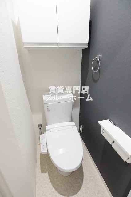 トイレ　ウォシュレット付き！