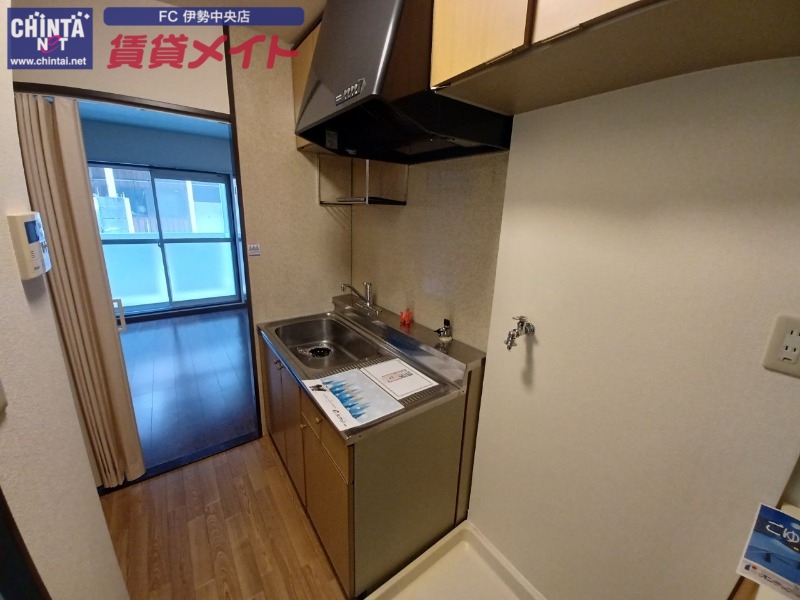 キッチン　同物件別室の写真です