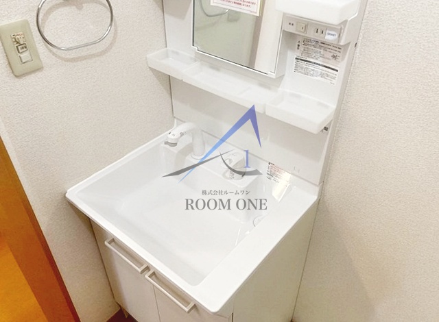 洗面設備　洗面台です。