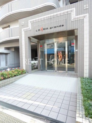 エントランス　オートロック完備