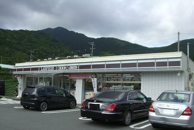 コンビニ　ローソン金時山店（コンビニ）まで450m