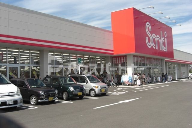 ショッピングセンター　ファッション市場 サンキ 十余二店（ショッピングセンター）まで2040m