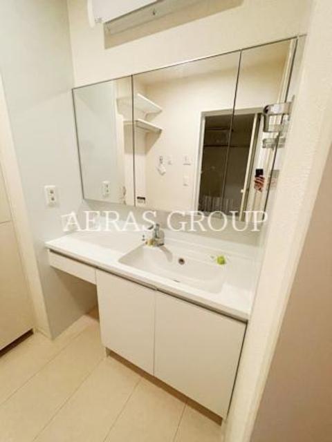 洗面設備　別部屋参考写真。