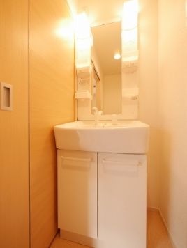 洗面設備　☆嬉しい独立洗面台☆