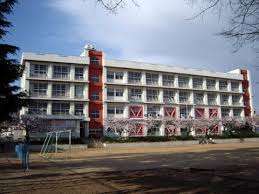 小学校　明石市立錦が丘小学校（小学校）まで350m