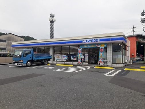 コンビニ　ローソン日田若宮店（コンビニ）まで400m