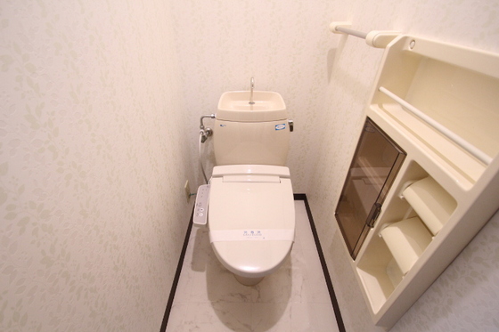 トイレ　※別部屋の写真です