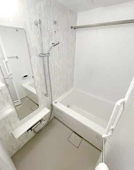 バス・シャワールーム　別部屋参考写真