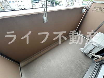 バルコニー　バルコニー付きです