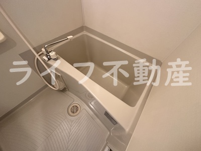 バス・シャワールーム　お風呂です