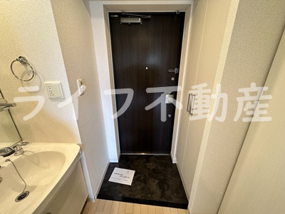 玄関　落ち着いた玄関です