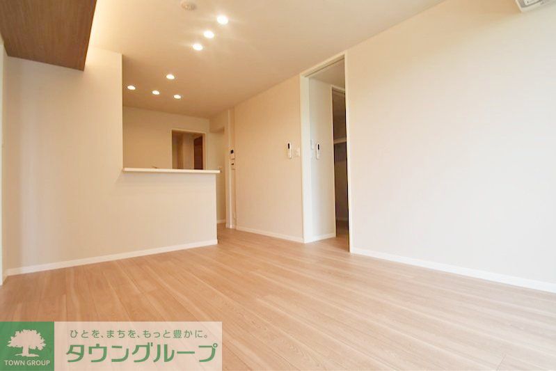 居室・リビング　★お部屋探しは株式会社タウンハウジング東京まで★