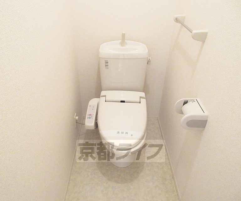 トイレ　ウォシュレット完備！