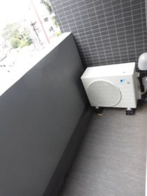 バルコニー　バルコニー