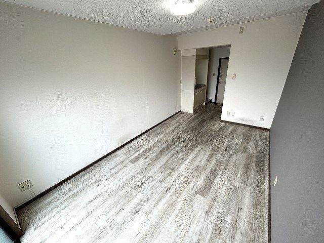 その他部屋・スペース　清掃前。