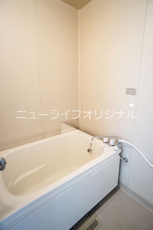 バス・シャワールーム　バストイレ別で快適なバスタイム★