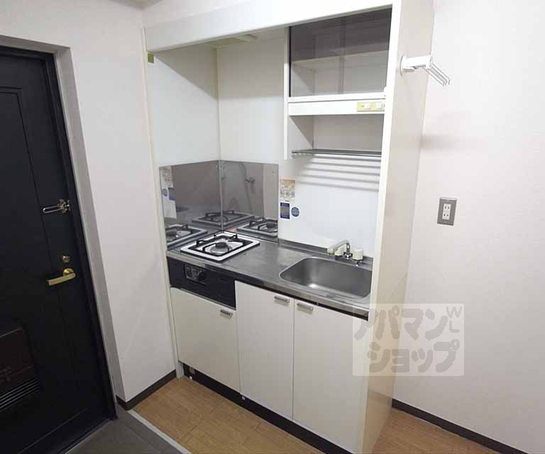 キッチン　コンパクトなキッチンです