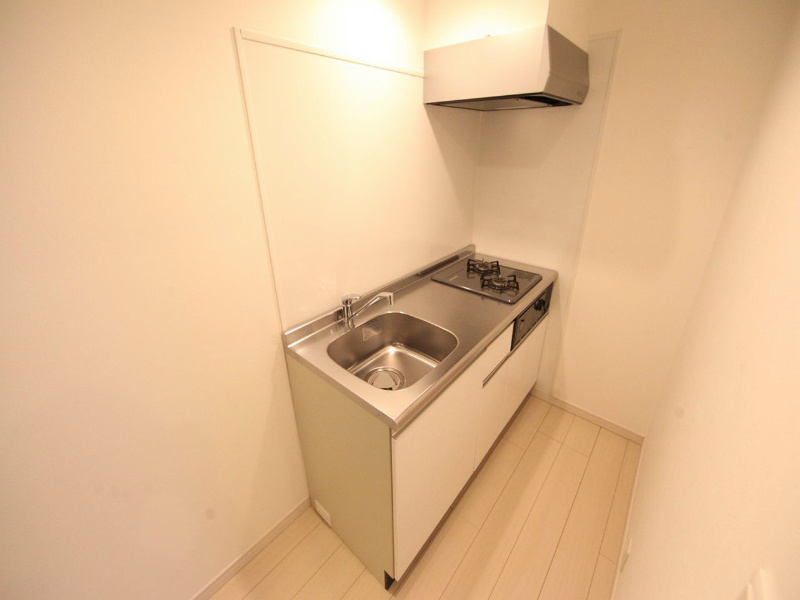キッチン　システムキッチン（ガス2口）冷蔵庫・レンジ等ご用意できます