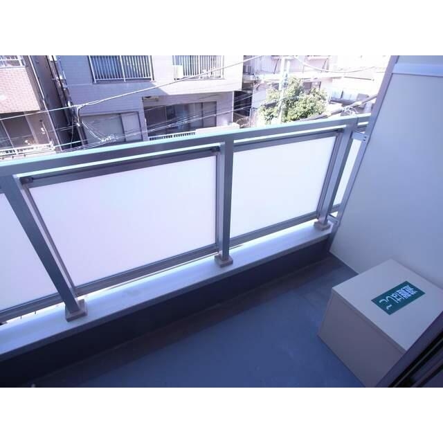 バルコニー　※別部屋の参考写真です。