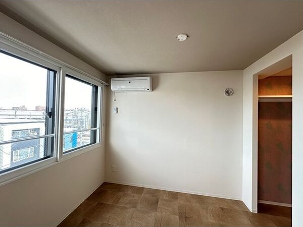 その他　壁面が多く家具の配置のしやすいお部屋です