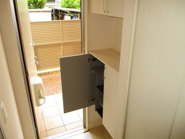 玄関　シューズＢＯＸ