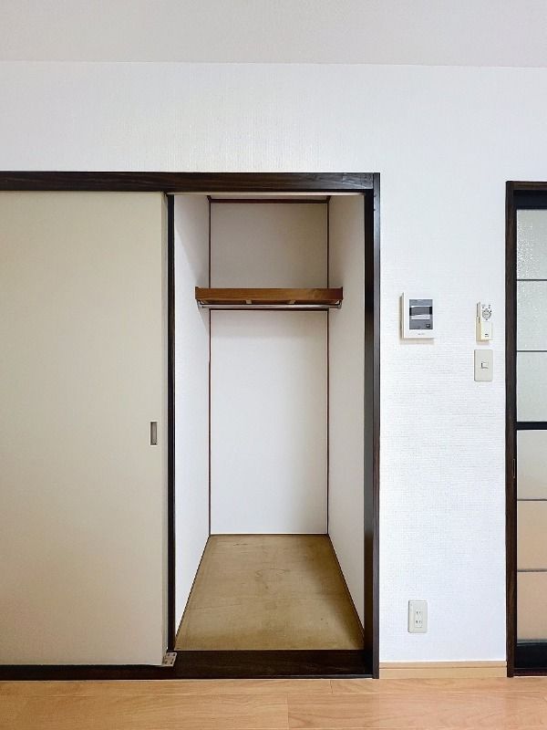 収納　参考写真（同物件別部屋）
