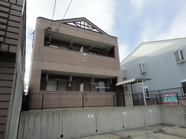 建物外観　外観写真（昼）