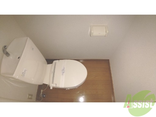 トイレ　トイレスペースも問題なく使用出来そうですね。