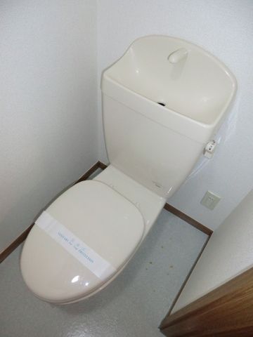 トイレ　バス・トイレ別