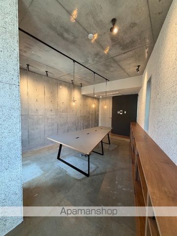 リヴ アン フルールの居間写真