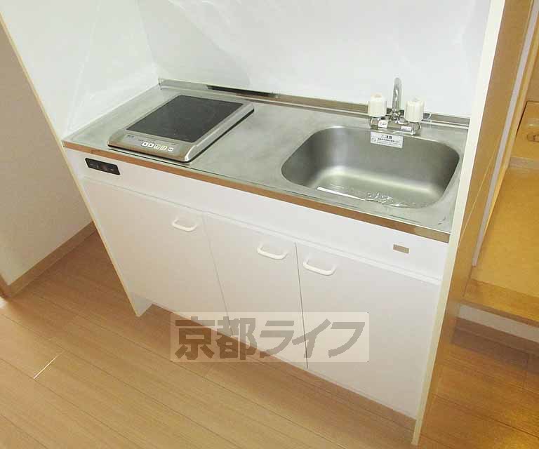 キッチン　コンパクトなキッチン・