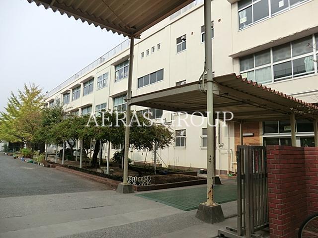 小学校　横浜市立藤の木小学校（小学校）まで606m