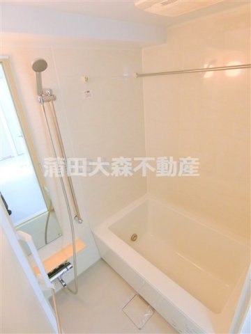 バス・シャワールーム　追焚+浴室乾燥機付きのバスルームお風呂