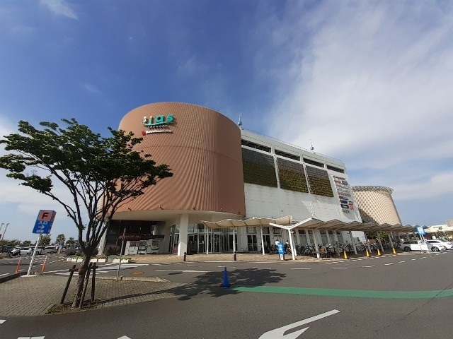 ショッピングセンター　イーアスつくば（ショッピングセンター）まで3850m