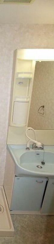 洗面設備　同仕様写真含む