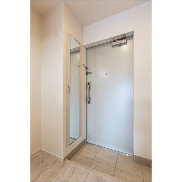 玄関　※同タイプ写真転用