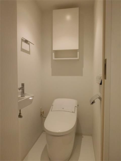 トイレ　落ち着いたトイレです